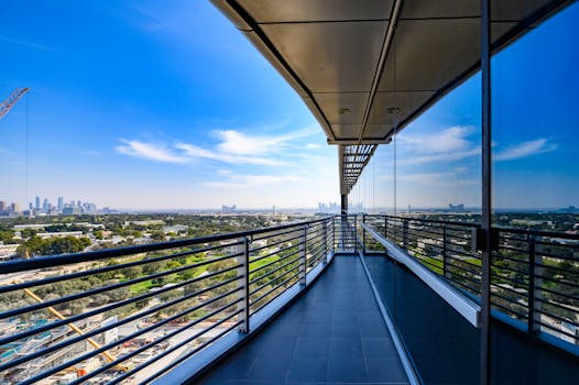 Dubai Skyline Luxury Suites Featuring Royal Infinity Terrace