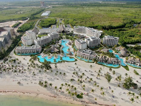 Elegant Beach Hotels With Private Oceanfront Garden Suites