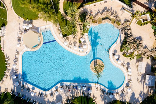 Exclusive Island Resorts With Infinity Pools Facing Paradise Shores