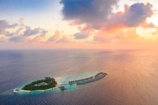 Hidden Luxury Ocean Resorts With Tropical Sunset Suites