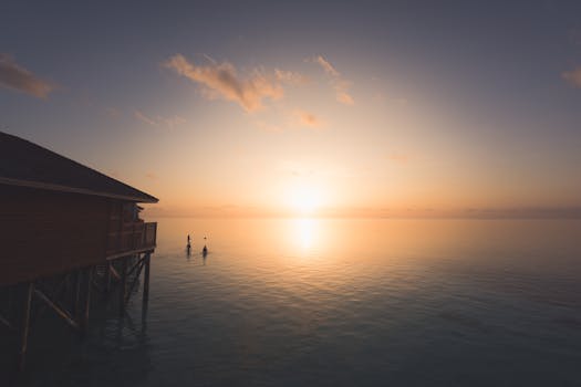 Maldives Romantic Overwater Villas Facing Endless Ocean Horizon