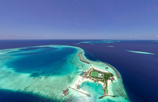 Scenic Beachfront Resorts With Premium Ocean Sunset Views